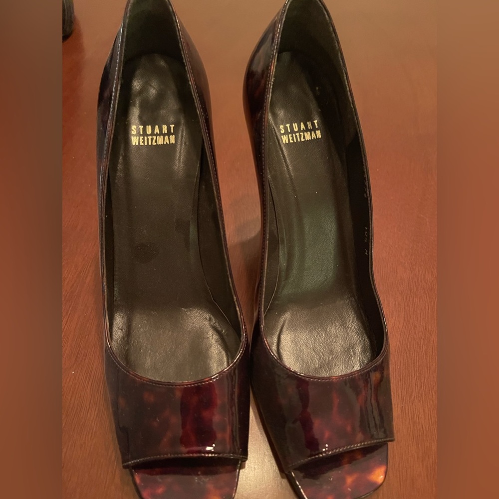 Stuart Weitzman Peep Toe Tortoiseshell Heels - image 3